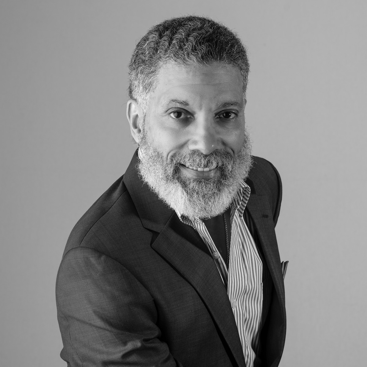 Portrait of author Ken Wardlaw